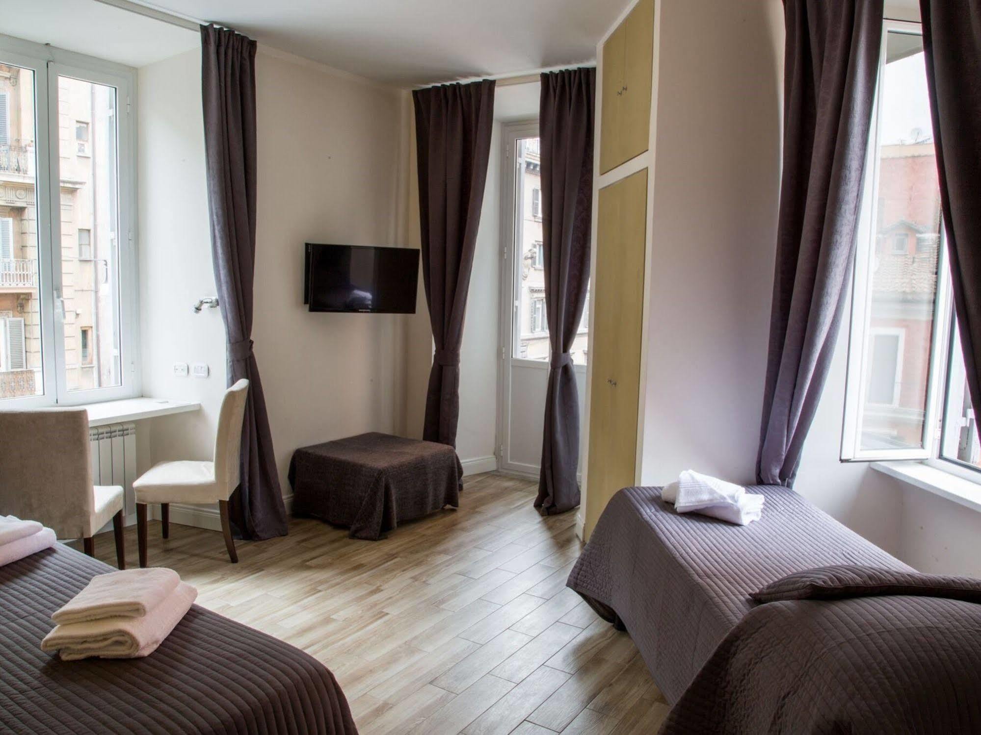 Cavour Forum Suites Roma Exterior foto